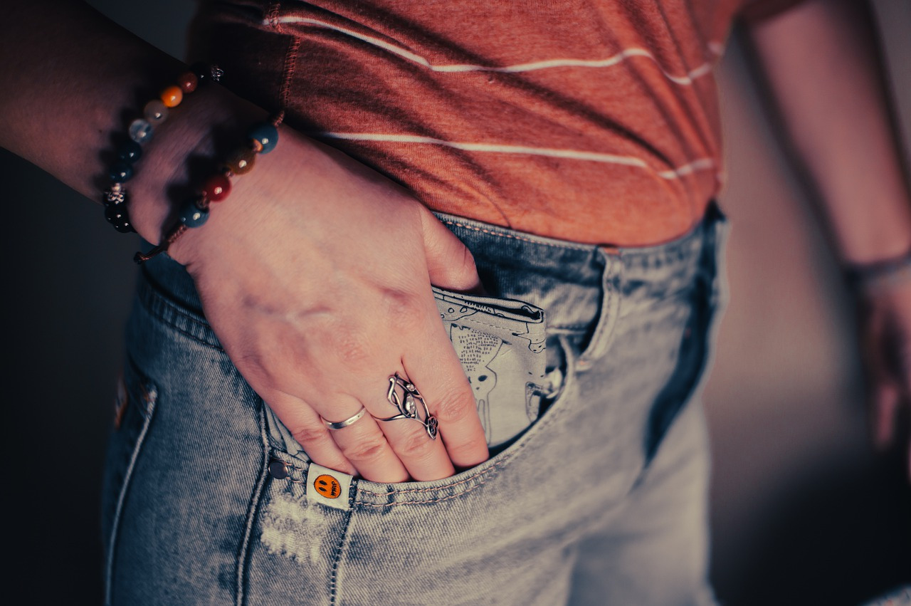Comment détendre un jean